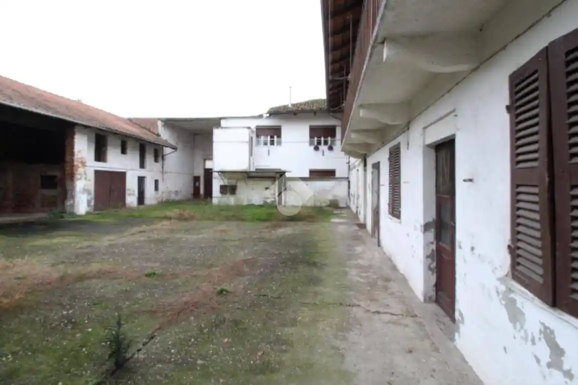 Rustico via isnardi 34, Bianzè - foto 5