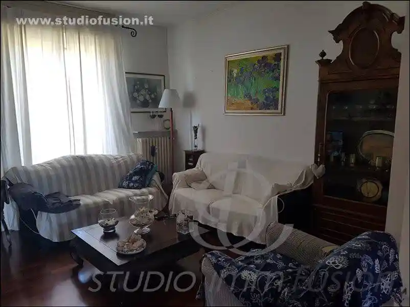 Appartamento in vendita a Voghera