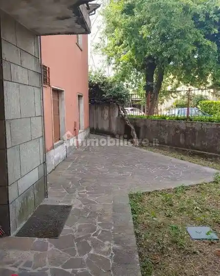 Villa in vendita a Osio Sotto