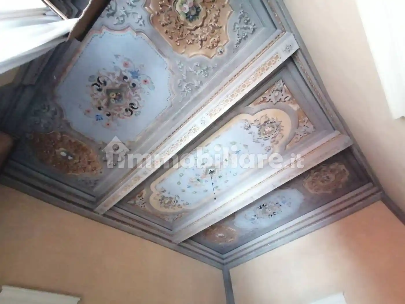 Palazzo - Edificio in vendita a Sassuolo