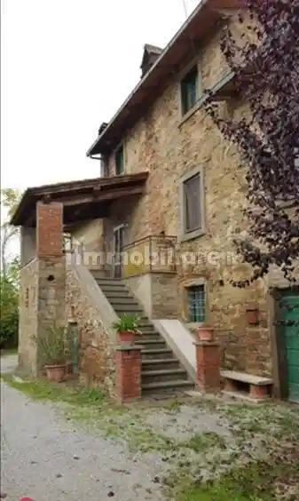 Rustico - Casale in vendita a Cortona