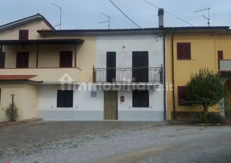 Casa indipendente in vendita a Cortona