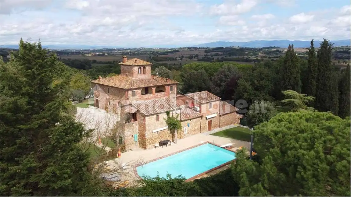 Villa in affitto a Lucignano