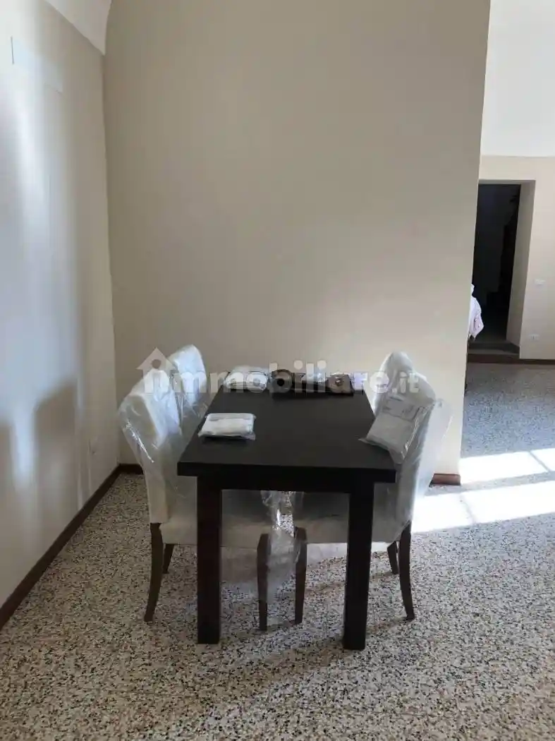 Trilocale ottimo stato, secondo piano, Centro Storico, Lodi - foto 4