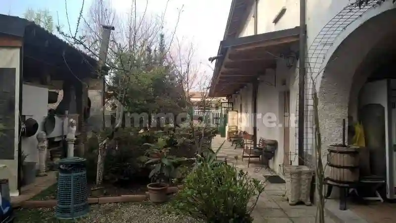 Cascina via Guglielmo Marconi 15, Centro, Corana - foto 4