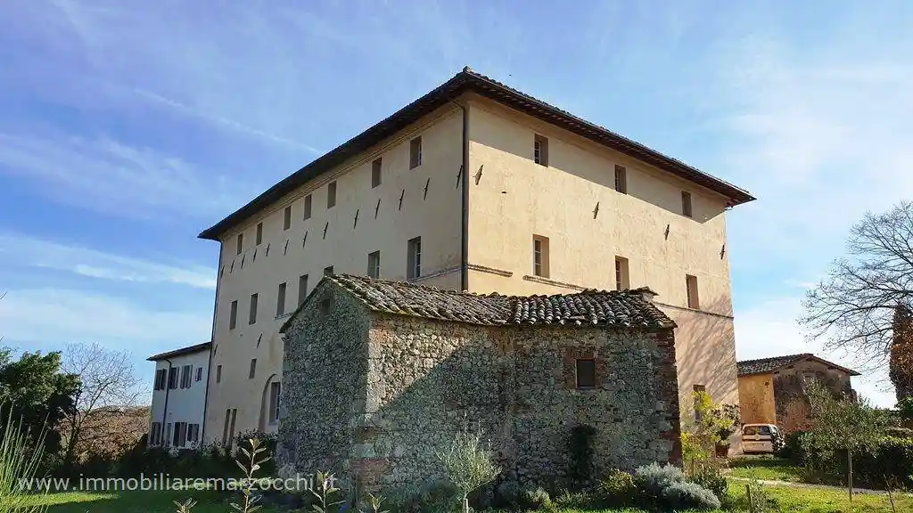 Appartamento in vendita a Monteriggioni
