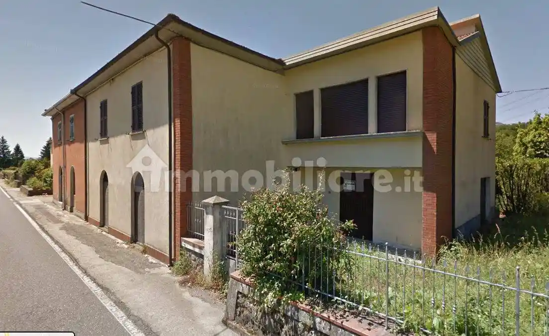 Villa in vendita a Filattiera