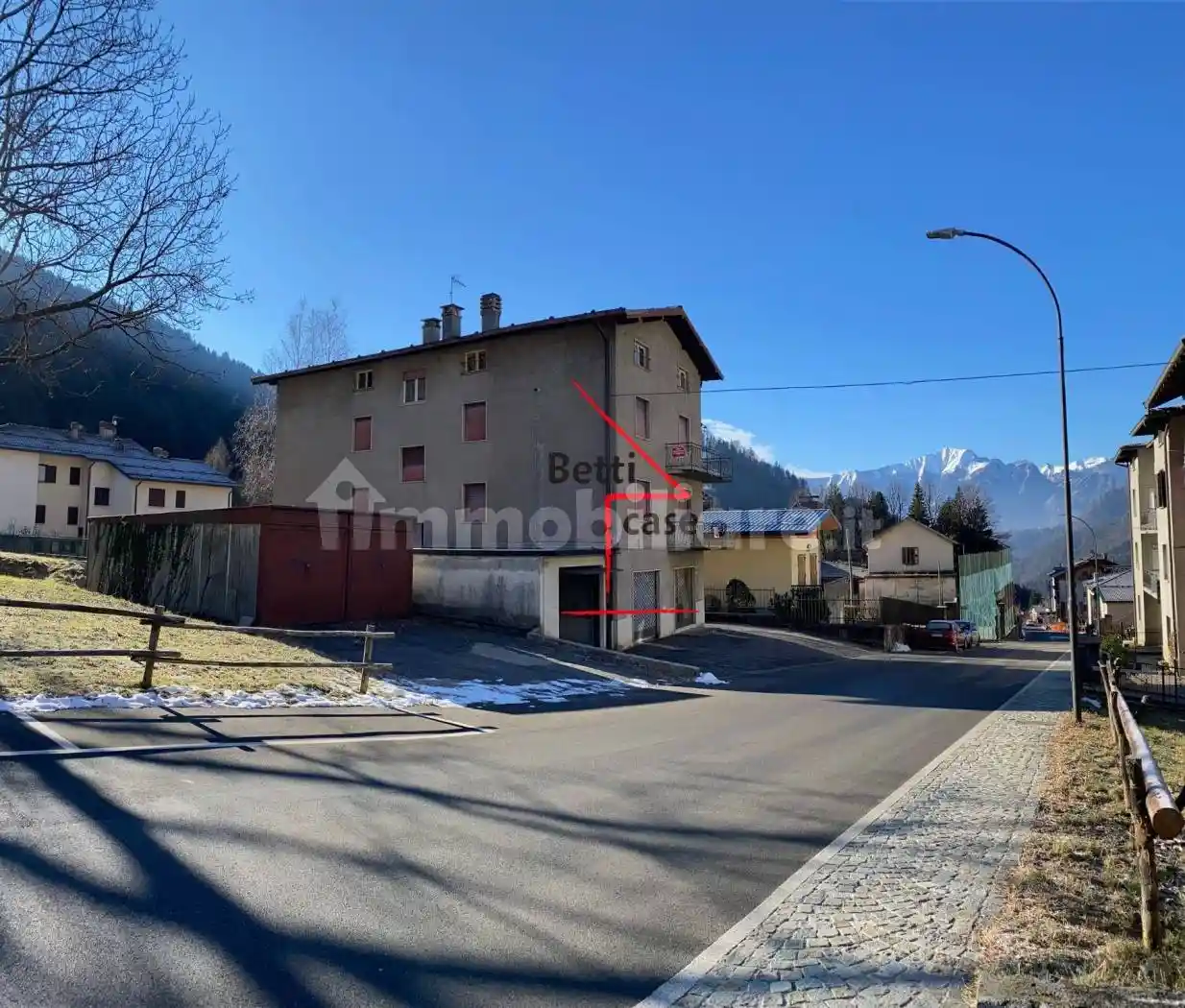 Appartamento in vendita a Piazzatorre