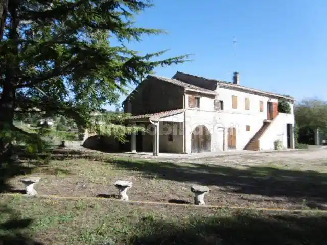 Rustico - Casale in vendita a Montegranaro