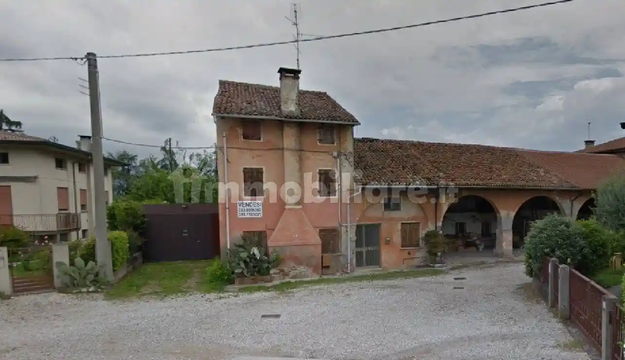 Rustico - Casale in vendita a Castelfranco Veneto