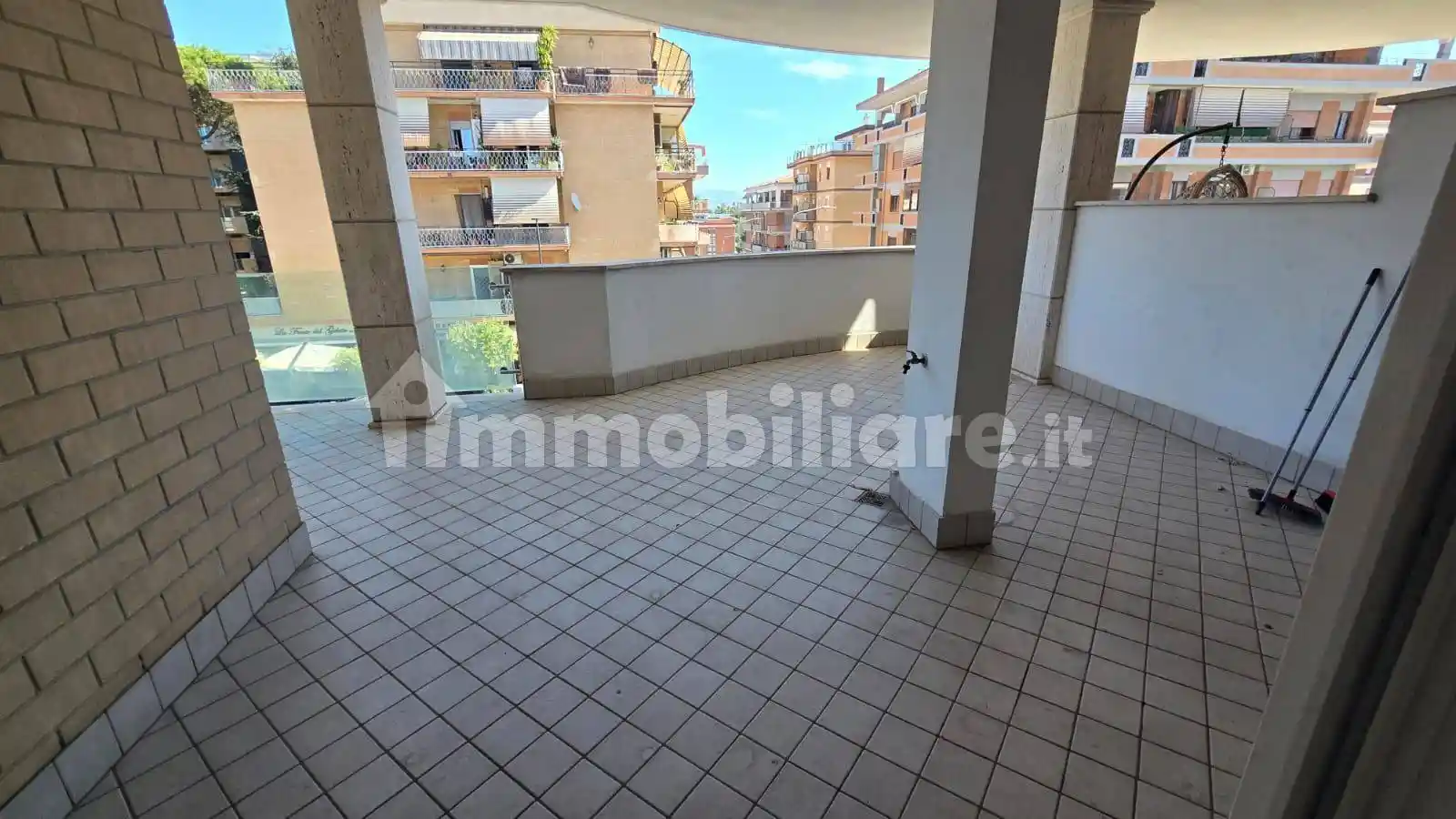 Trilocale via Roma 67, Pomezia Centro, Pomezia - foto 5