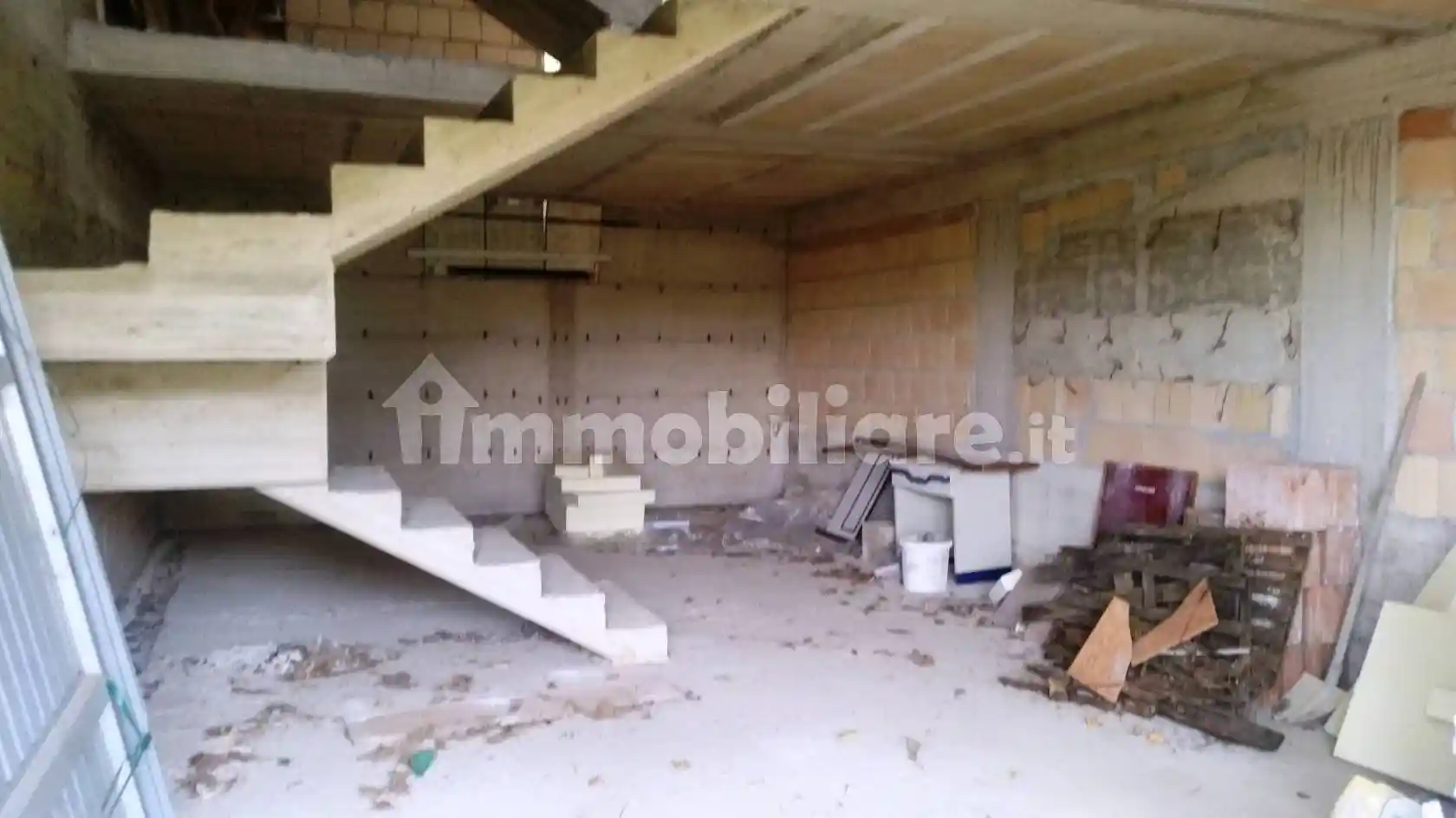 Villa a schiera Strada Consorziale Isola Pretara 339, Centro, Isola del Gran Sasso d'Italia - foto 4