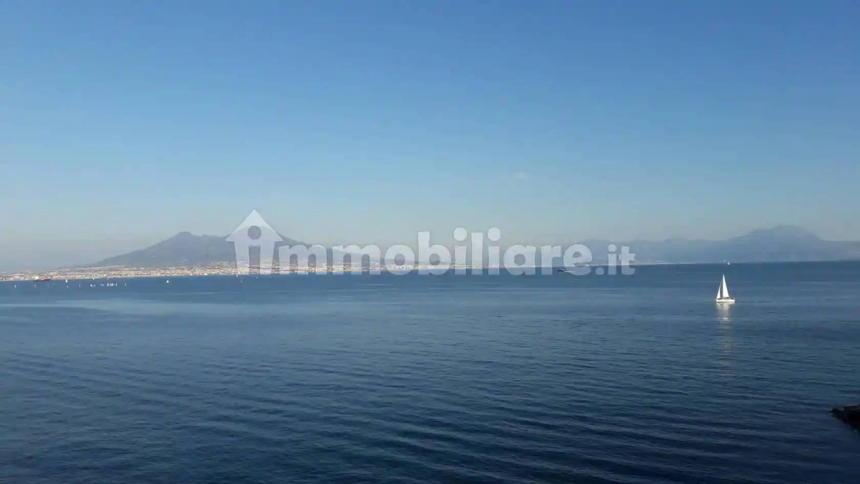 Appartamento in affitto a Napoli