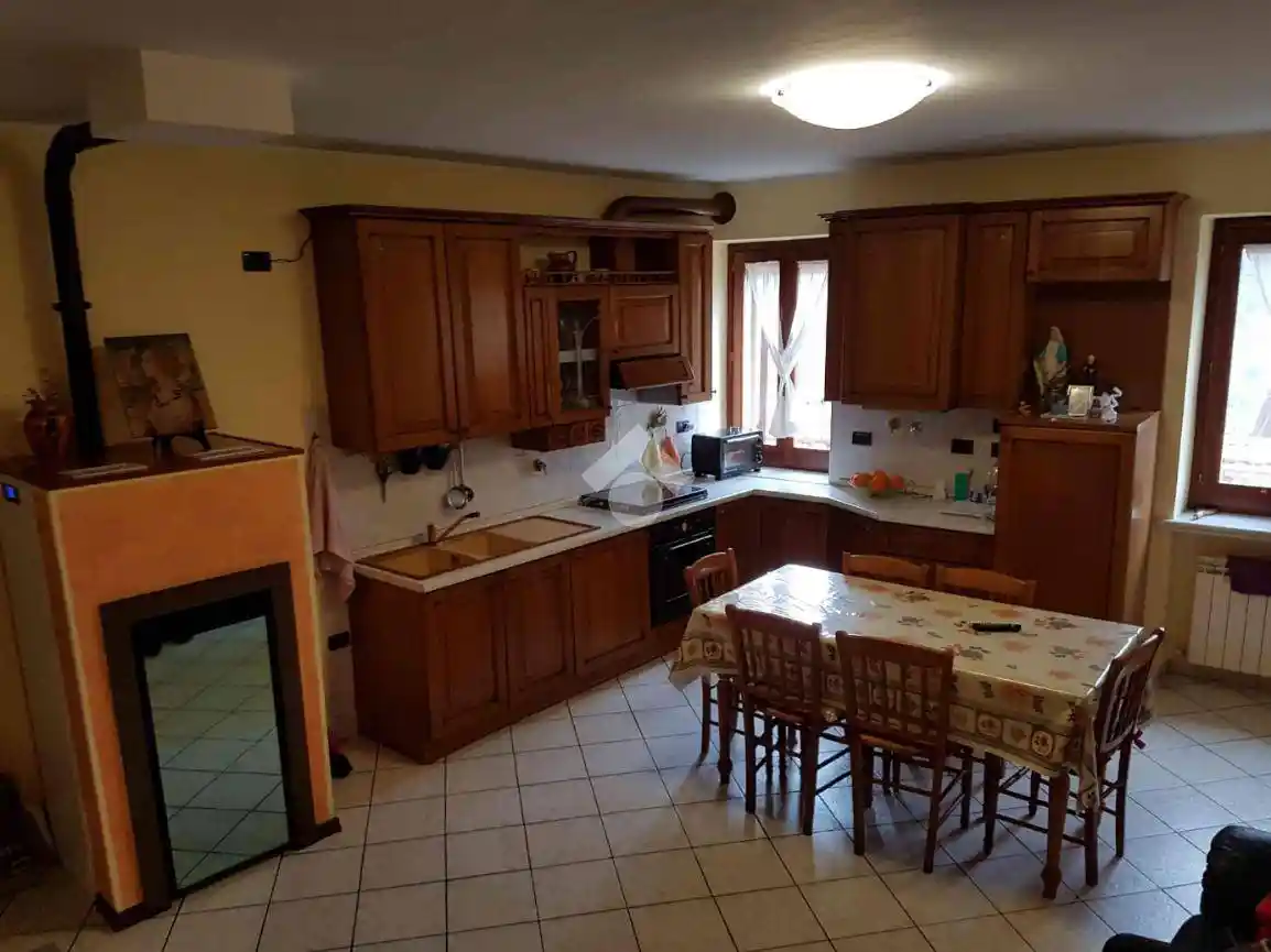 Casa indipendente in vendita a Cannara
