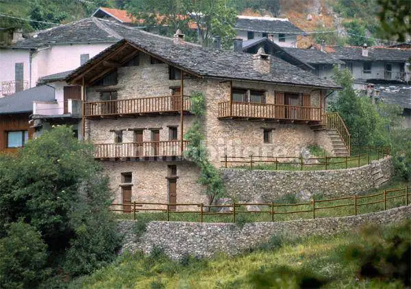 Rustico - Casale in vendita a Stroppo