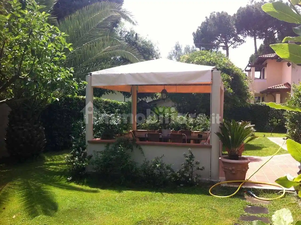 Villa in vendita a Forte dei Marmi