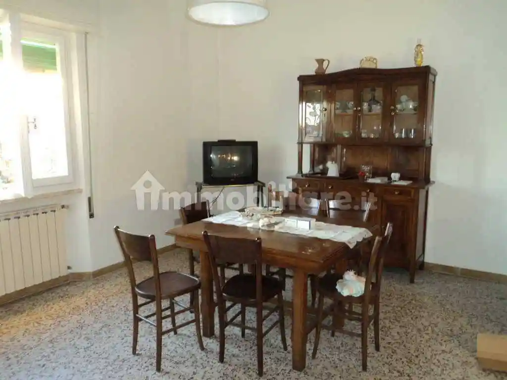 Appartamento in vendita a Seravezza