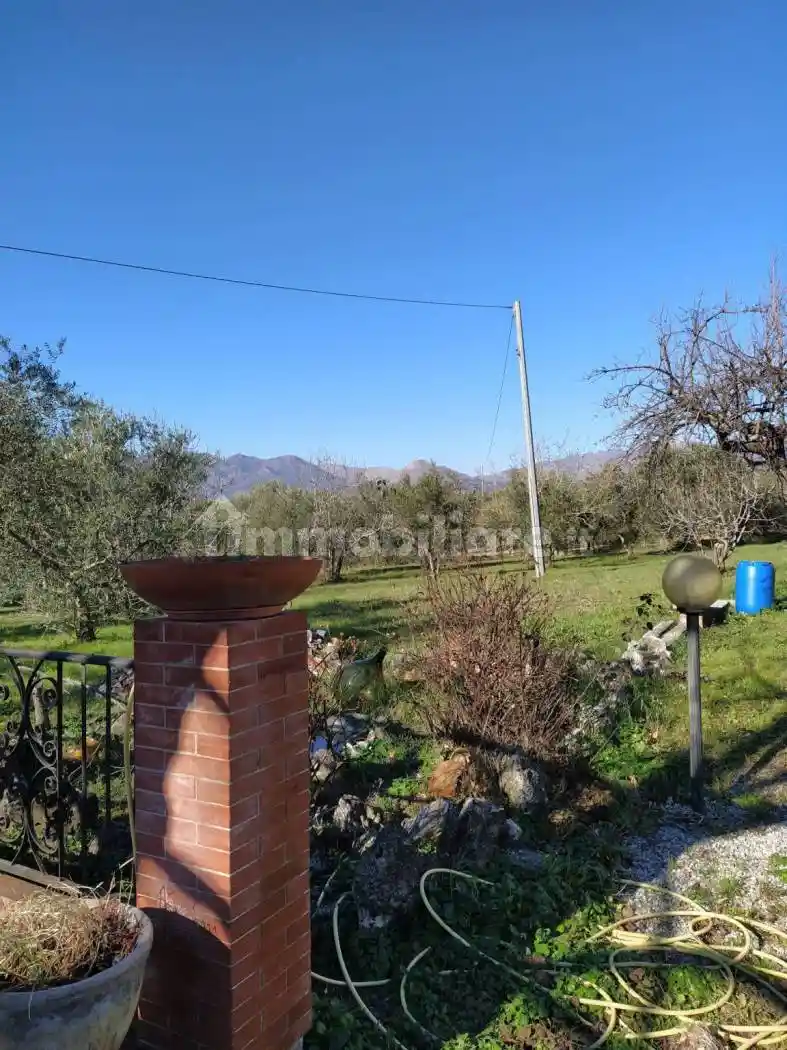 Villa bifamiliare via San Lorenzo Bellizzi 10F, Castrovillari - foto 4