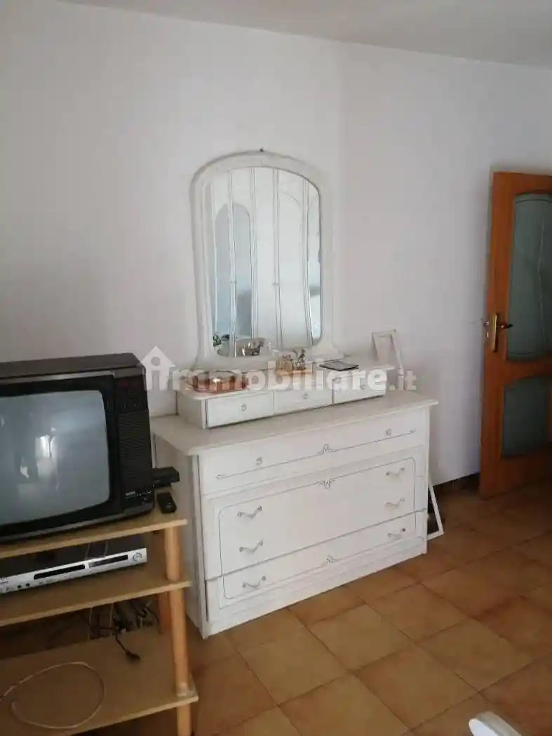 Trilocale via 20 Settembre 16, Grassano - foto 2