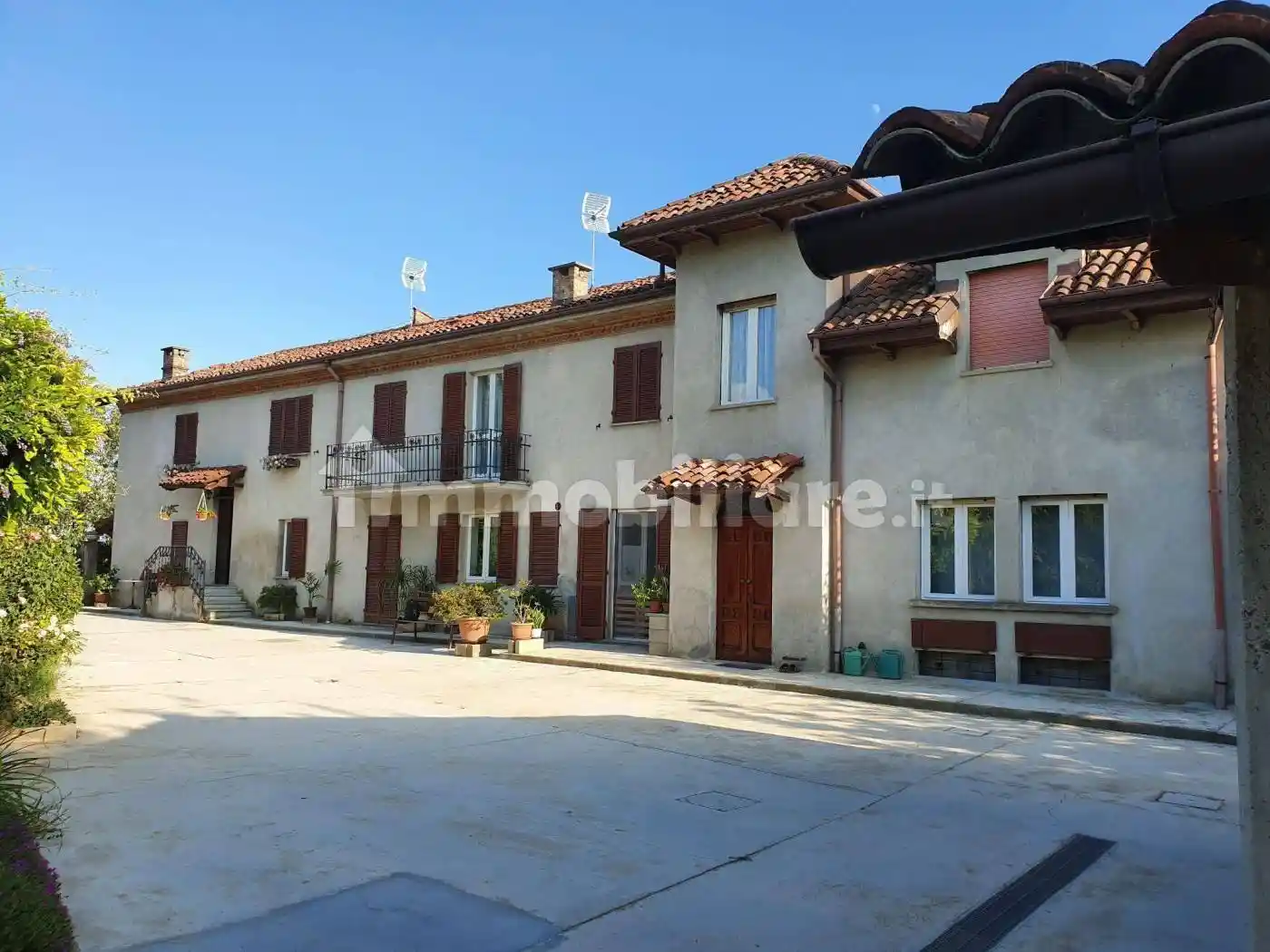 Villa in vendita a Portacomaro