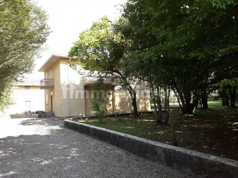 Villa in vendita a San Giorgio Piacentino