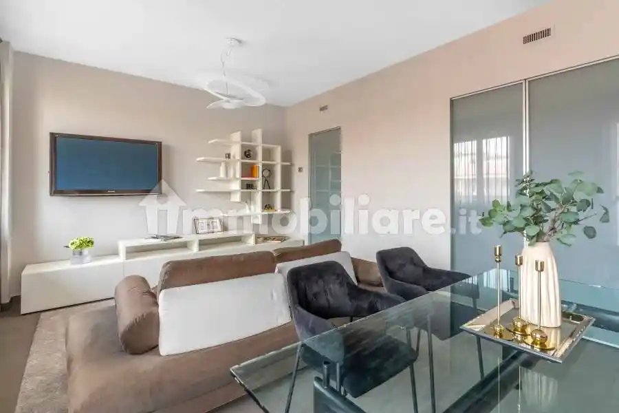 Trilocale via Giuseppe Frua 22, Frua, Milano - foto 2