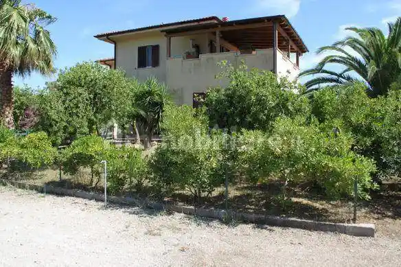 Appartamento in vendita a Fondi