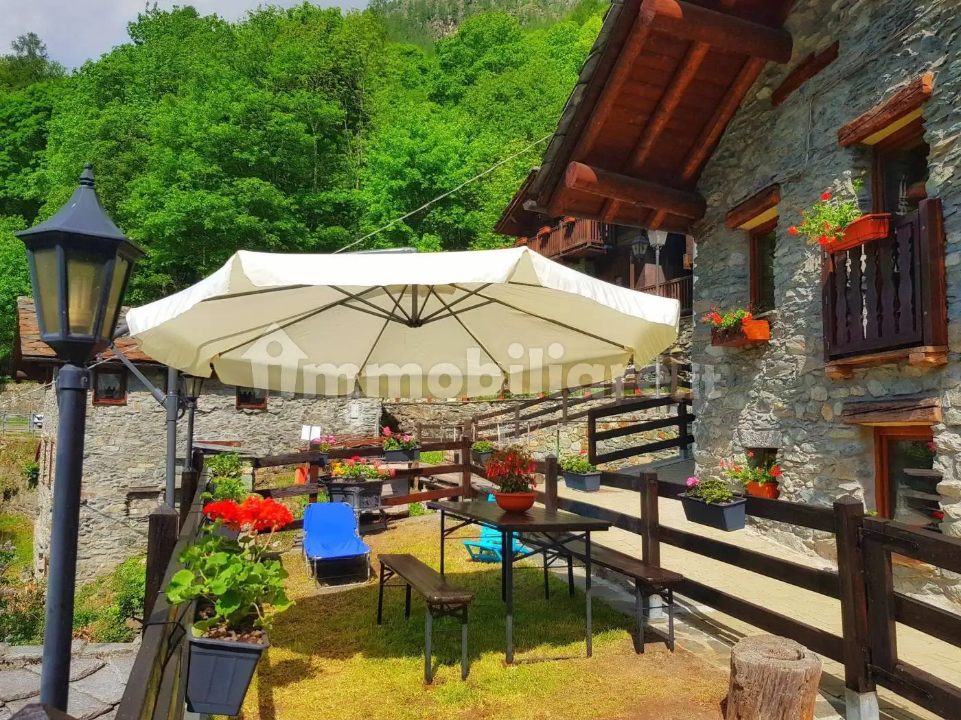 Casa indipendente in affitto a Valtournenche