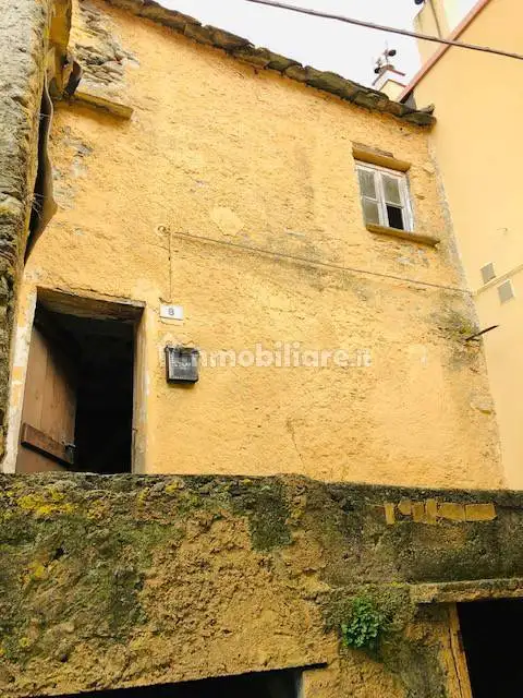 Rustico - Casale in vendita a Varazze