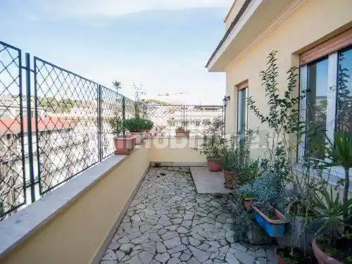 Appartamento in affitto a Roma