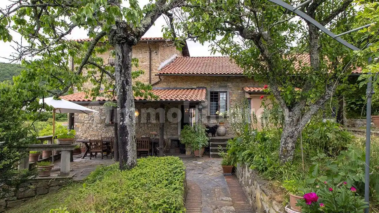 Rustico - Casale in vendita a Fivizzano