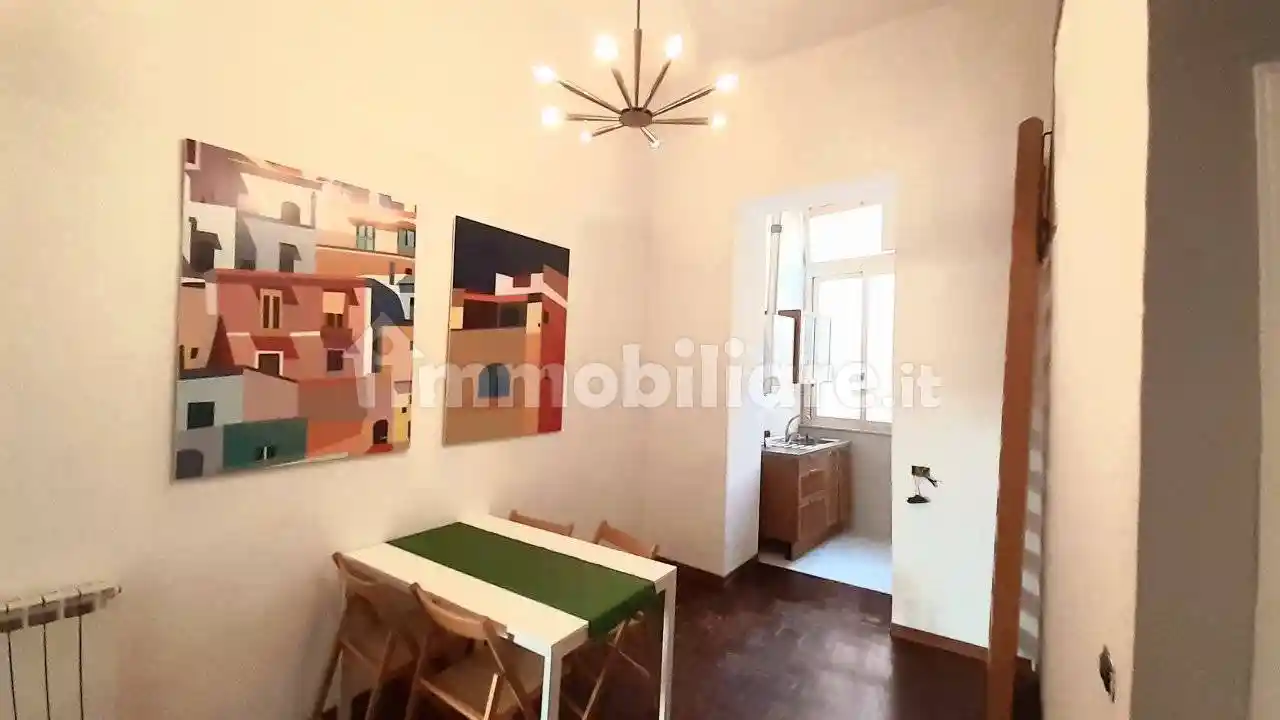 Appartamento in affitto a Napoli