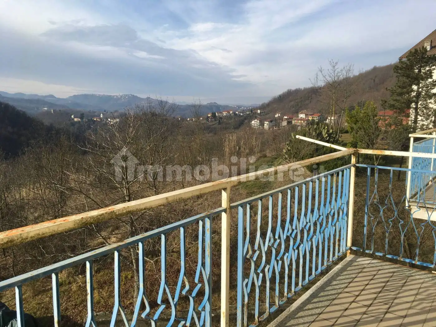 Appartamento in vendita a Morbello