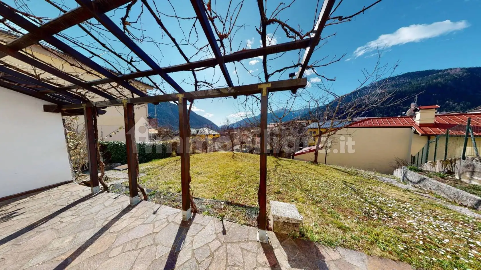 Villa unifamiliare, ottimo stato, 375 m², Cercivento - foto 4