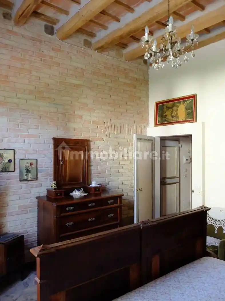 Appartamento in affitto a Cerreto d'Esi