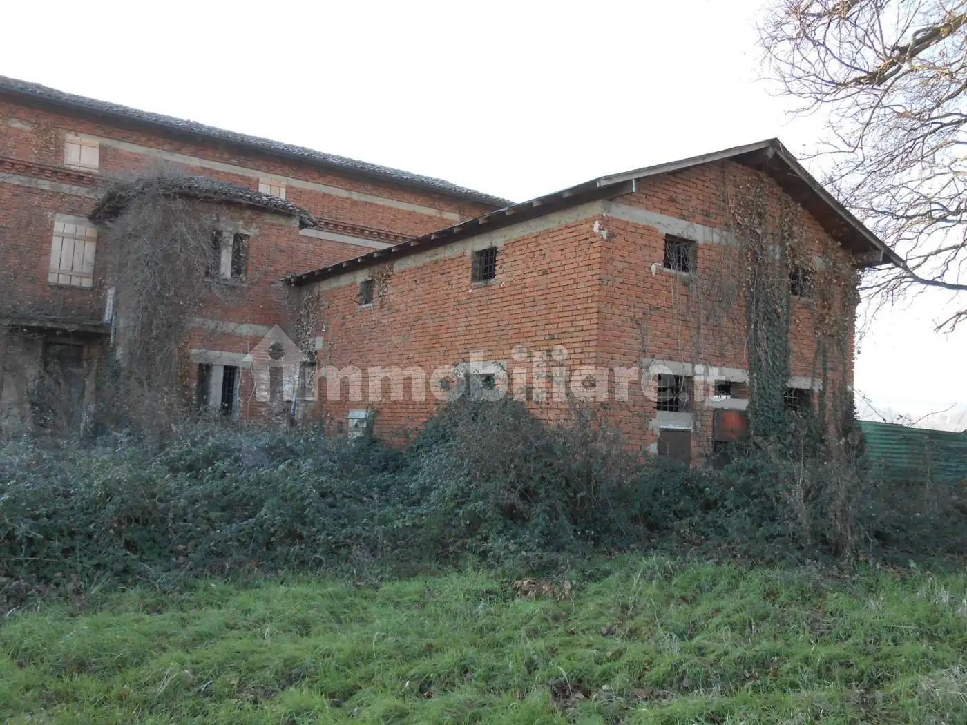 Rustico - Casale in vendita a Monte San Pietro