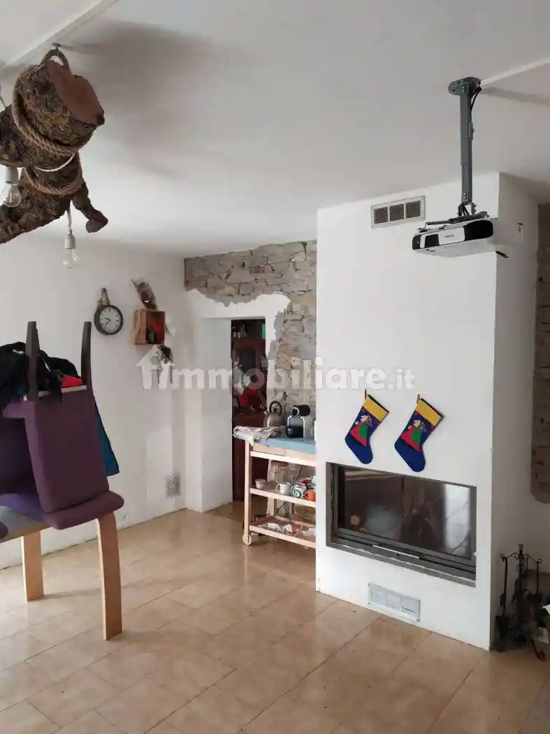 Rustico - Casale in vendita a Vigolzone