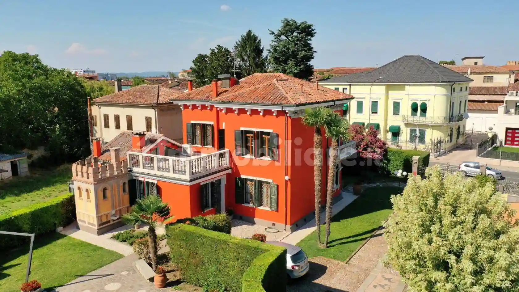 Villa - foto 2