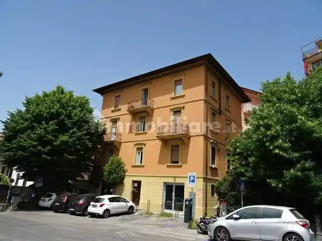 Casa indipendente in affitto a Perugia