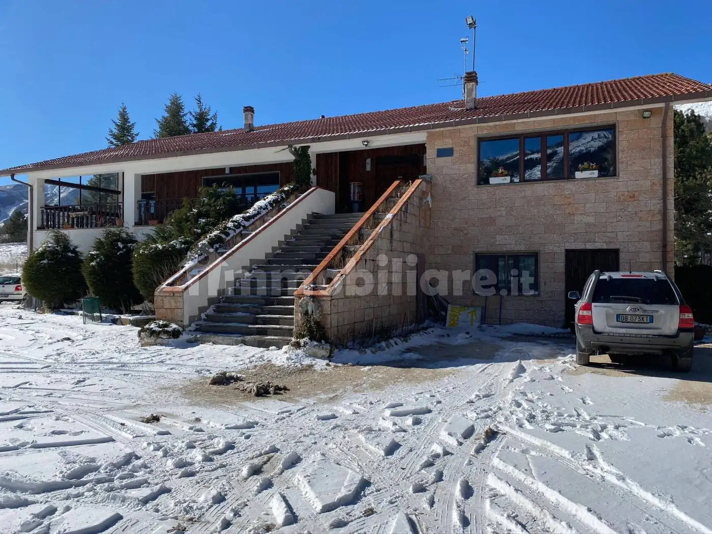Palazzo - Edificio in vendita a Rocca di Mezzo