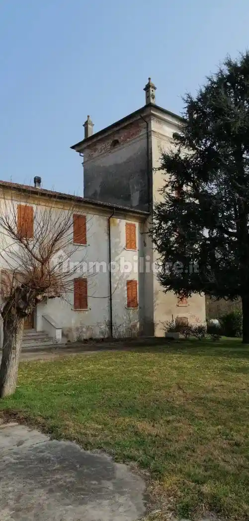 Rustico - Casale in vendita a Commessaggio