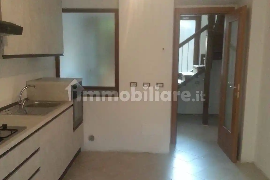 Appartamento in affitto a Viggiù