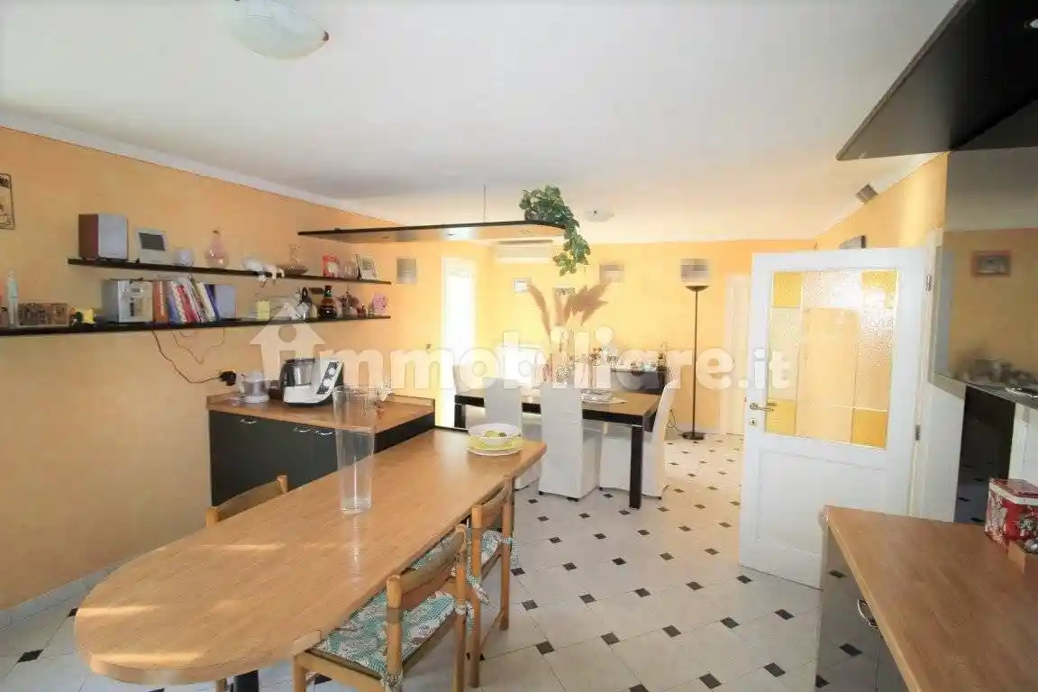 Villa in vendita a Cavriglia