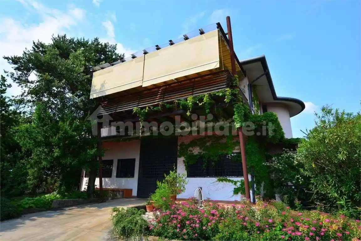 Villa in vendita a Montebelluna