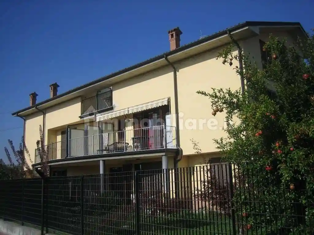 Appartamento in vendita a Albuzzano