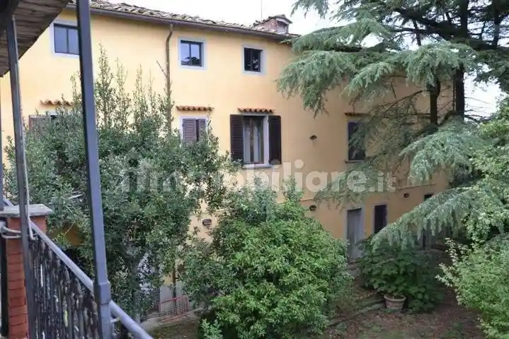 Rustico - Casale in vendita a Lucignano