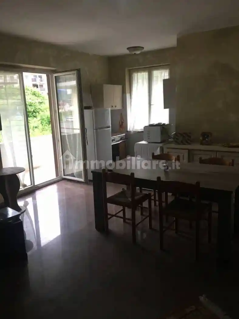 Trilocale via Antonio Russo 72, Centro, Tagliacozzo - foto 2