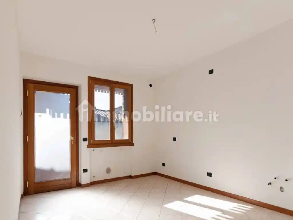 Appartamento in vendita a Ponte Nossa