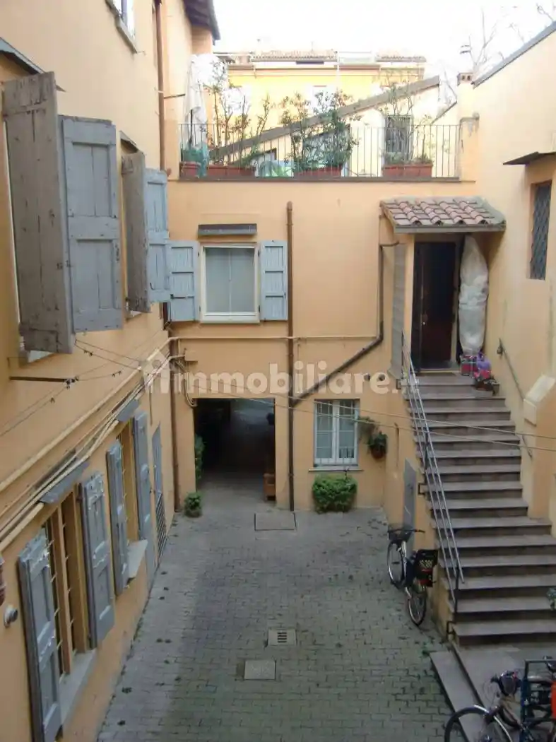 Appartamento in affitto a Bologna