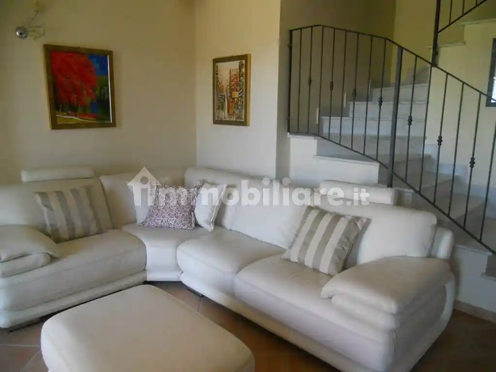 Casa indipendente in vendita a Castelnuovo Magra